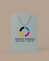 present-shopping-bag-mockup